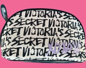 VICTORIAS SECRET 大型メイクアップ美容化粧品バイナルケース