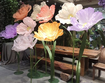 Gigantische papieren zijden bloemen, vrijstaande bloemen voor feestdecoratie