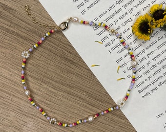 Daisy colorful seed bead bracelet, gift for her, valentines gift for her. Gold filled beaded bracelet for her