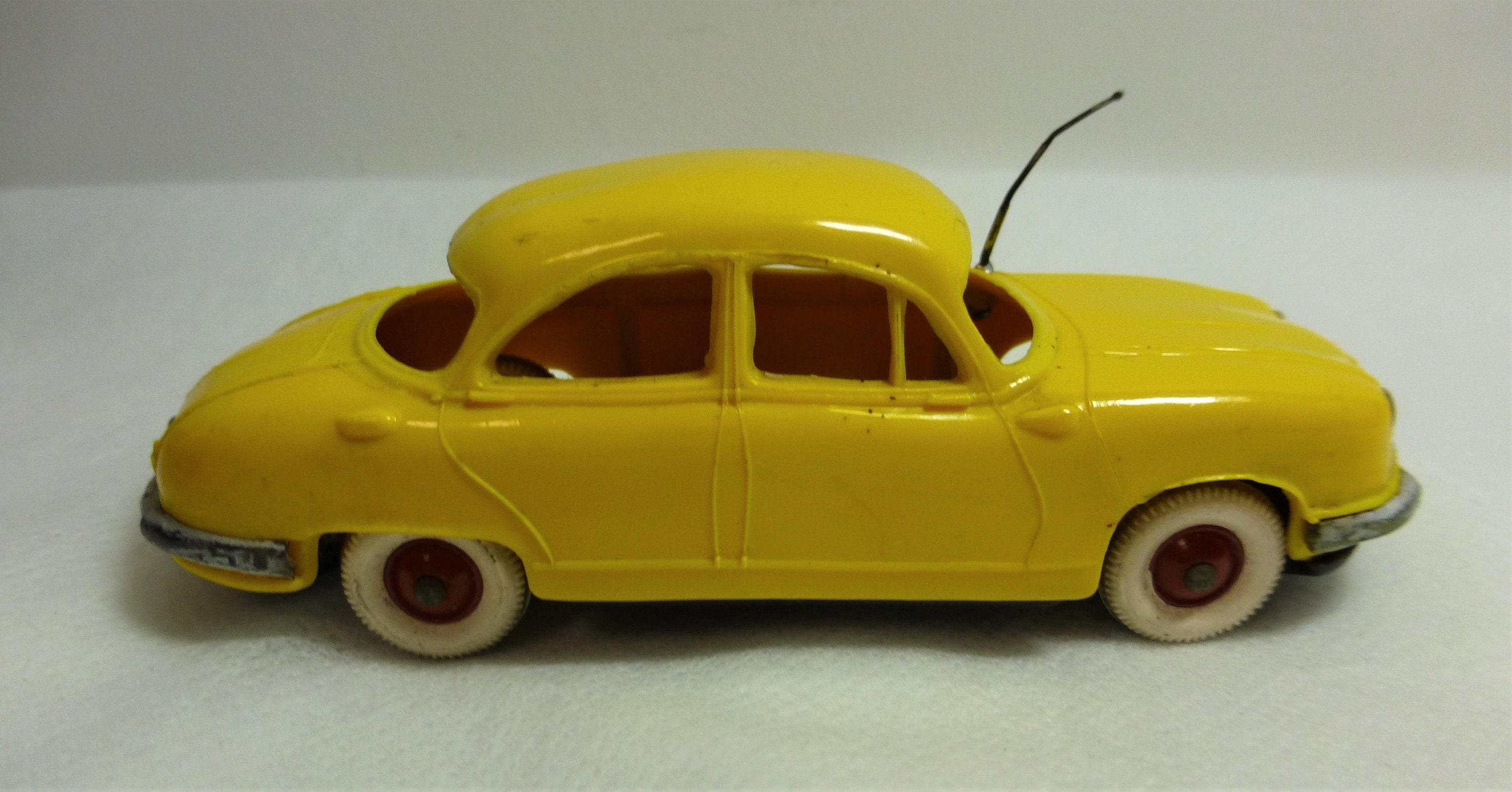 Norev Plastique 1/43 - Panhard PL17 - Collection