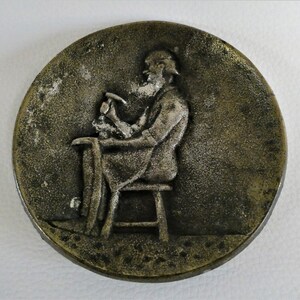 Taschentablett aus Bronze, signiert CLERGET