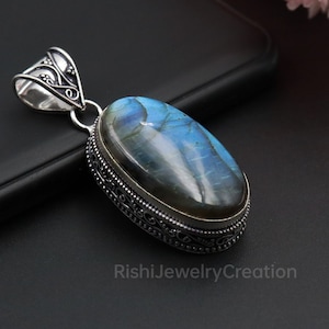 AAA+ Quality Natural Blue Labradorite Pendant Necklace\Natural Blue Labradorite Gemstone Necklace\Gemstone Necklace\Gift For MOM