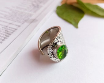 Adjustable Boho Peridot ring\Unique Sterling silver plated Peridot ring\Antique ring\Green peridot ring\Ring for her