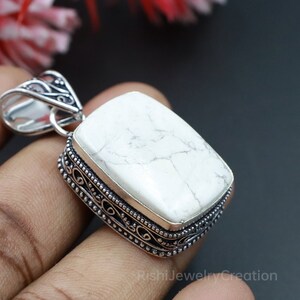 Howlite pendant\Sterling Silver Plated Howlite Pendant\Howlite Necklace\Statement Pendant necklace\Howlite Gemstone Pendant