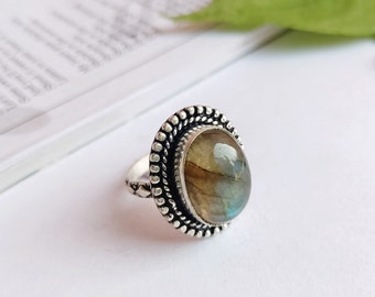 Labradorite gemstone ring\Statement gemstone Ring\Golden Labradorite Ring\Labradorite Ring\Sterling silver plated ring\Gift Ideas