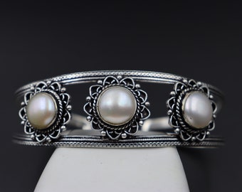 Natural pearl Bangle\ Silver plated pearl bangle\ pearl Jewelry\ gemstone Bracelet\ Bangle