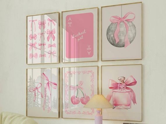Hxlac Roze strik coquette muurkunst prints set van 4 zonder lijst - roze preppy wanddecoratie, coquette esthetische strik kers tiener meisje slaapzaal decor (20 x 25 cm Hxlac Roze strik coquette muurkunst prints set van 4 zonder lijst - roze preppy wanddecoratie, coquette esthetische strik kers tiener meisje slaapzaal decor (20 x 25 cm