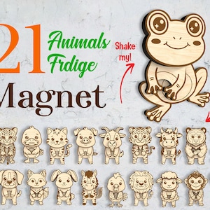 Op de afbeelding: Een verzameling van 21 houten dierenmagneten met een zebra, luipaard, eend, kat, varken, geit, tijger, koe, beer, kikker, hooglander, hond, vos, konijn, paard, kip, leeuw, schaap, aap en olifant met de tekst 21 Animals Frdige Magnet.