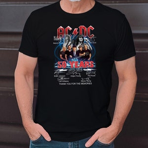 ACDC Band 50e anniversaire 1973 2023 T-shirt signature, ACDC TShirt pleine taille S 5XL, chemise Rock and Roll image 1