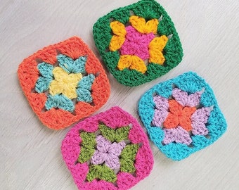 Mini Granny Square Pattern, Small Easy Crochet Granny Square Pattern