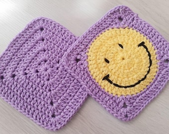 Smiley Face Granny Square Crochet Pattern | Happy Crochet Blanket Motif