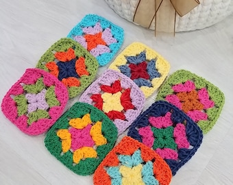 Easy Granny Square Crochet Pattern
