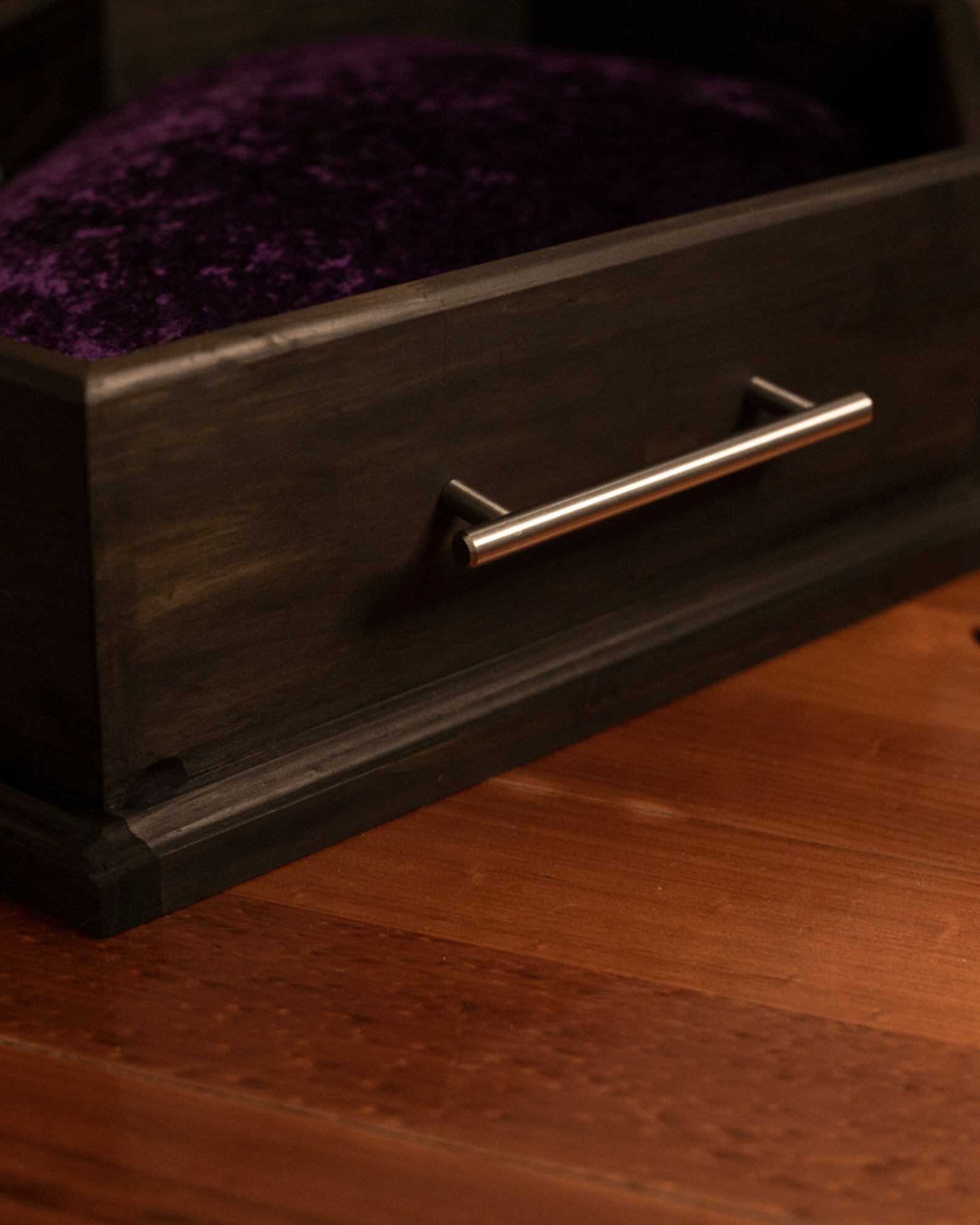 Coffin Pet Bed / Gothic Cat Bed / Coffin Dog Bed / Gothic Bed / Coffin