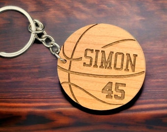 Llavero de baloncesto personalizado, llavero de madera de cerezo, etiqueta de baloncesto, llavero de nombre y número, llavero de madera personalizado, etiqueta de mochila