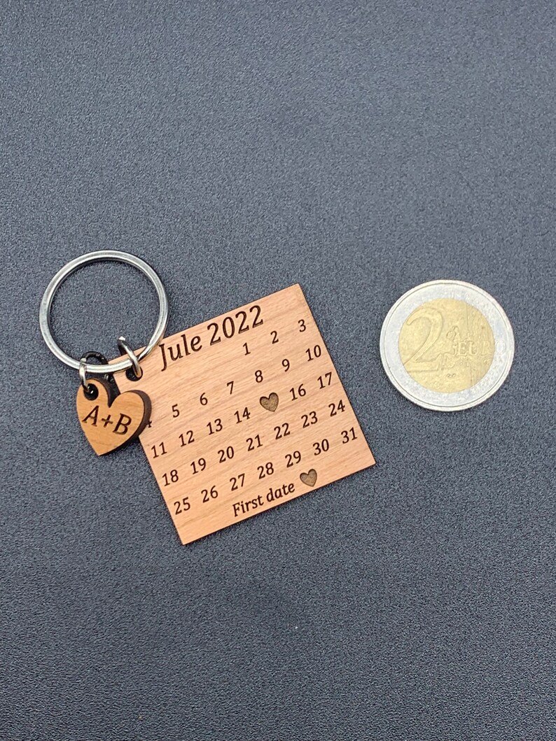 Calendar Keychain With Gift Box, Personalized Calendar Keychain With