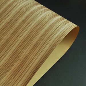 Impiallacciatura in legno di zebrano con supporto in carta kraft, riutilizzabile, flessibile per fai da te, decorazione da parete, mobili, chitarra, rivestimento per altoparlanti, 2500*430 mm