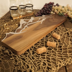 Personalized Charcuterie Board - Black Walnut – Bees and Trees MN