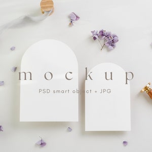 Maqueta de invitación de tarjeta de arco 5x7 y 4x6, maquetas de tarjetas de boda Boho, maquetas de tarjetas de felicitación, maquetas de tarjetas de cumpleaños, PSD Smart Object + JPG