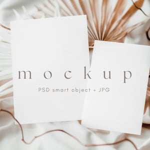 5x7 + 4x6 Boho Einladungskarte Mockup, modernes Hochzeitsmockup, neutrales Kartenmockup, einfaches weißes Kartenmockup, stationäre Mockups