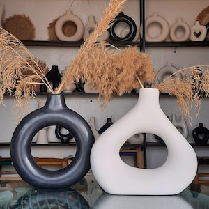 Set of 2 White Ceramic Flower Vases, Donut Vases, Twisted Vase, Scandinavian Vases,boho vases