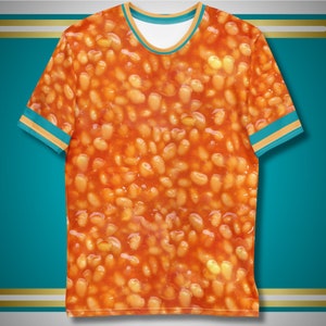 FAGIOLI AL FORNO in salsa di pomodoro T-shirt da uomo con stampa all-over / T-shirt con fagioli cannellini / Regalo per l&#39;amante dei fagioli / Camicia da uomo con stampa di fagioli al forno