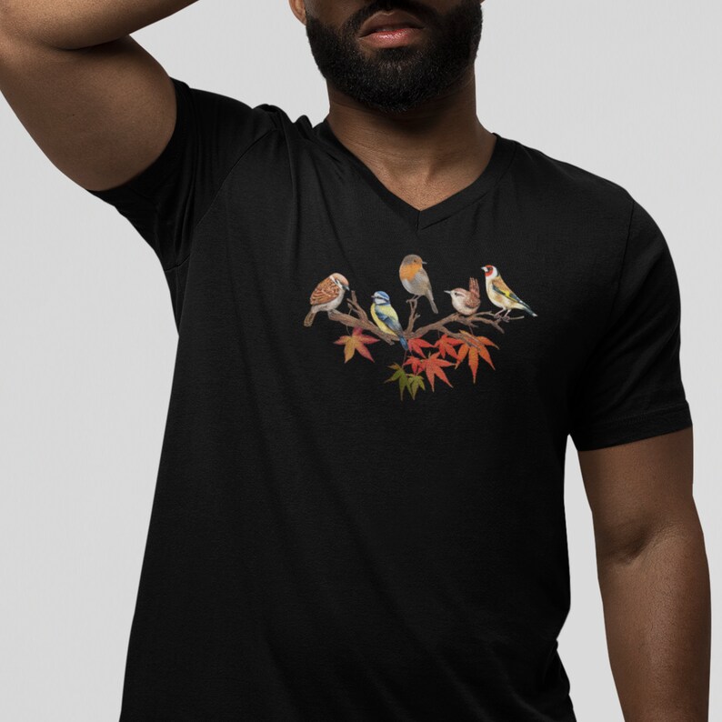 Birds on a branch nice tits mens T-shirt.