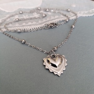 silver sacred heart necklace, ex voto necklace, sacred heart jewelry, Valentine&#39;s Day gift, ex voto pendant, Mother&#39;s Day gift