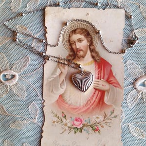 large gold heart necklace, sacred heart jewelry, art deco heart, ex voto pendant, Mother&#39;s Day gift