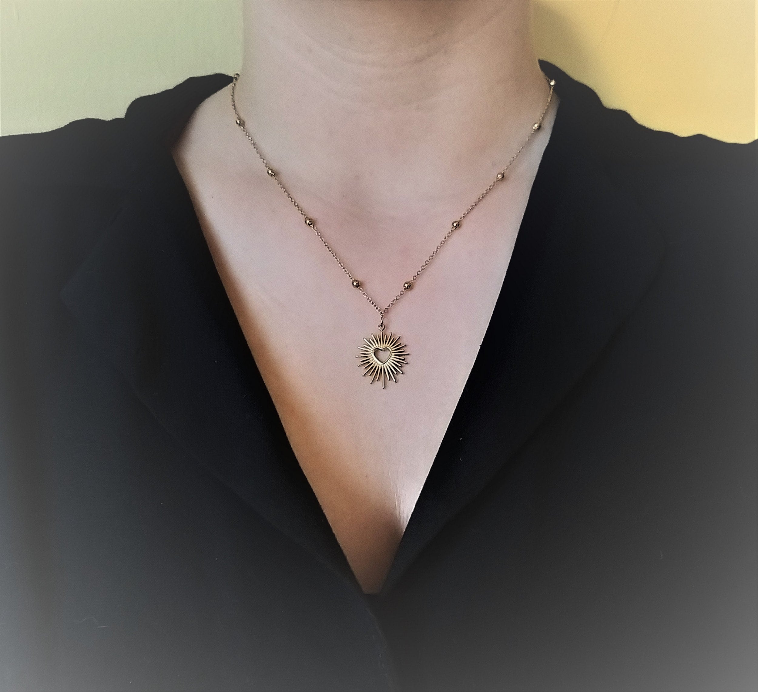 golden sacred heart necklace, ex voto necklace, sacred heart jewelry, astral heart, Virgin Mary necklace, ex voto pendant, Mother&#39;s Day gift