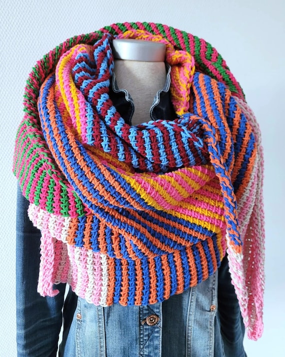 Tunisian Crocheted Diagonal Stripe Scarf (dutch Pattern)