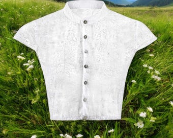 Women's white dirndl blouse / authentic cultural quality clothing / Austria / Bavaria / Oktoberfest / traditional outfit