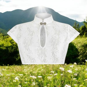 Ladies Dirndl Blouse &quot;Anastasia&quot; cream / authentic cultural quality clothing / Austria / Bavaria / Oktoberfest / traditional costume outfit