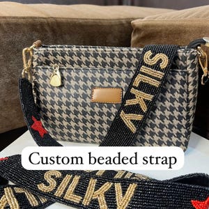 Benutzerdefinierte Perlen Geldbörse Riemen - handgefertigt & personalisiert mit jedem Namen, Farbsymbol - Boho Taschengurt für Totes, Crossbody und Handtaschen