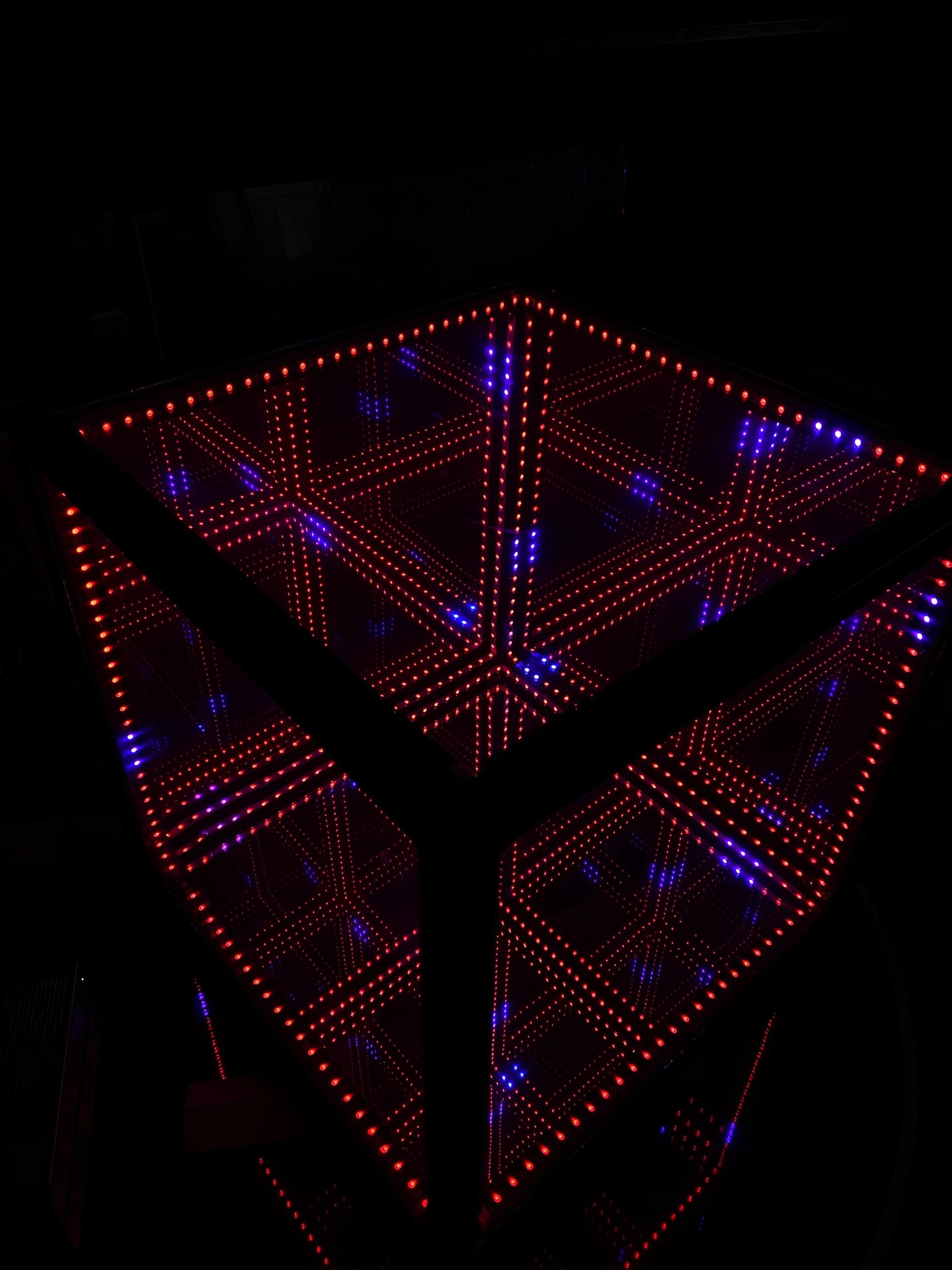 Cube Infinity Mirror | Geometric LED Infinity Mirror | 3D