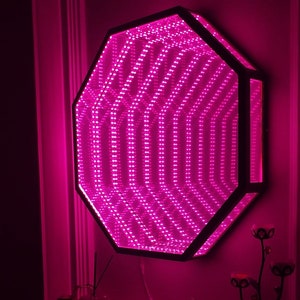 Infinity Mirror Octagon LED Wall Lamp, Geometric RGB Colour Changing Wall Decor, Endless Magical Lighting Custom Handmade Infinity Mirror