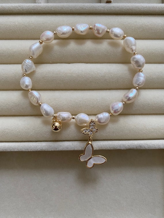 Pearl Charm Bracelet Pearl Charm Bracelet