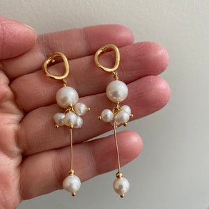 Shell Pearl Earring Hoops in silver Shell Pearl Earring Hoops in silver