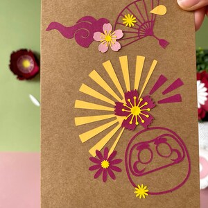 Carte à souhait DARUMA & SAKURA - Création en papier