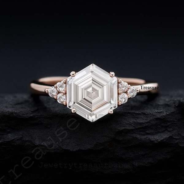 Anello di fidanzamento con moissanite taglio esagonale in stile Art Déco vintage, anello di diamanti a grappolo per donna, anello di nozze Art Déco in saldo del Black Friday