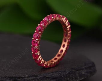 14K Gold Zierliche Rubin Eternity Bandring Hochzeitsband Ring voller Eternity Band Birthstone Ring, Geschenk für sie, Juli Birthstone Geschenk