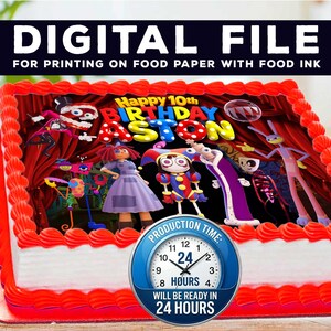 以下が含まれることがあります： 「Happy 10th Birthday Aston」というテキストと様々な漫画のキャラクターが赤いカーテンの背景に描かれた、デジタルファイルデザインの長方形のケーキトッパー。画像の下部中央には、「Production time: will be ready in 24 hours」というテキストが書かれた青い円形の時計のグラフィックが重ねられています。