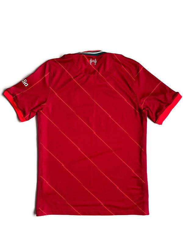 Camiseta de local del Liverpool FC 2021 22 Talla M Excelente estado Recuerdos de futbol de la Premier League Etsy Espana