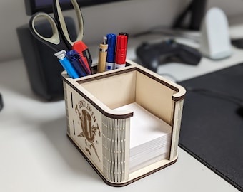 Desk organizer (small) made of wood / for notes and pens / with desired engraving / made in the Upper Palatinate