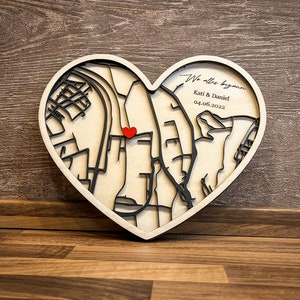 Straßenkarte / Ihr Ort als Holzkarte / Wo alles begann in Herzform / Geschenk