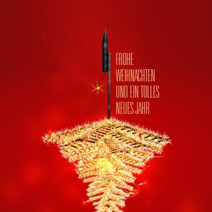 Kerstboom met een verschil #Weihnachten #Silvester #Tannenbaum #Jahreswechsel #Rakete #3D #Grafik #Bild voor kaart #unkonventionell