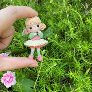 4" Mini cute handmade doll, mini crochet doll, miniature art, crochet doll, Christmas doll