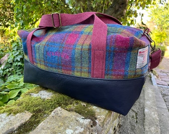 Nachhaltige Recycling Reisetasche aus altem Sofaleder und Harris Tweed, Weekender