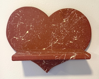 Vintage Heart Shelf – Terracotta Splatter Paint Folk Art Ledge
