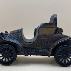 1902 Rambler Car Replica Vintage Cast Metal Coin Bank Collectible