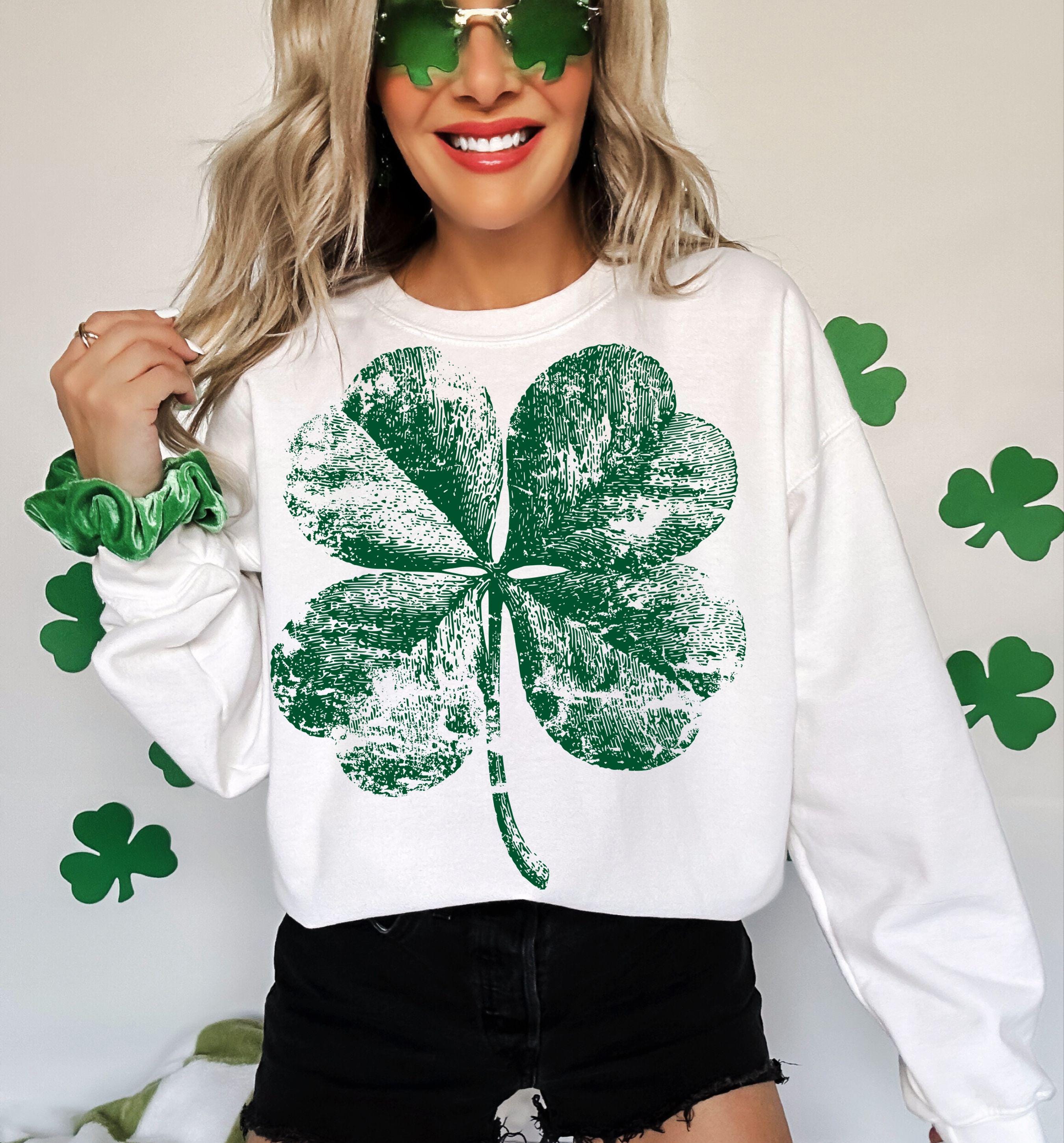 Halftone Four Leaf Clover Distressed Png, Pixel Art Lucky Clover